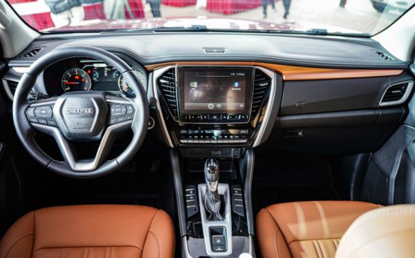 Xe Isuzu MU-X 7 chỗ - Ảnh 5