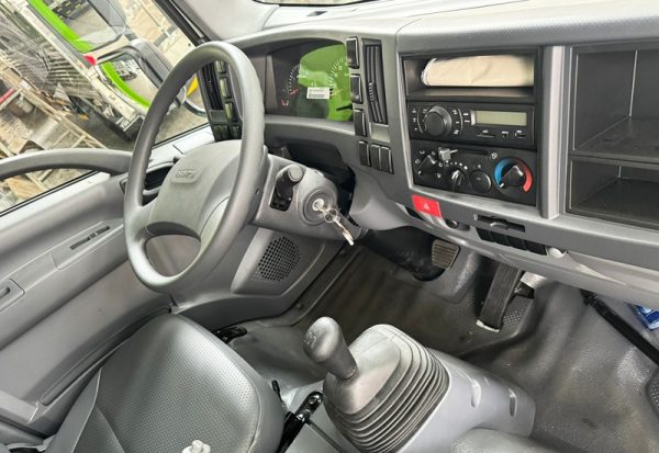 Xe Tải Isuzu 1.5 Tấn QKR Euro 5 - Ảnh 4