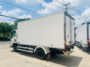 Xe Tải Isuzu 1T9 Thùng Đông Lạnh - Hình 2