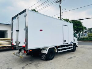 Xe Tải Isuzu 3T5 Thùng Đông Lạnh - Hình 6